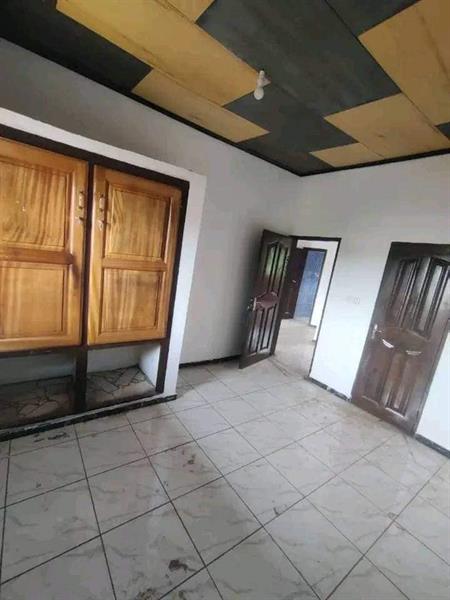 Bel Appartement À Louer À Emana Pont 