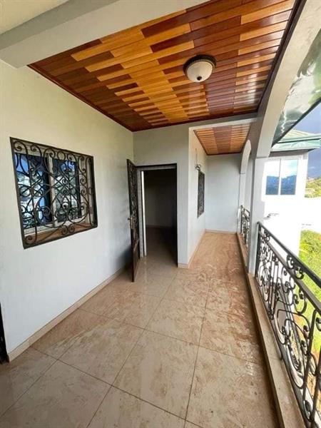 Appartement À Louer À Messassi Dispensaire 