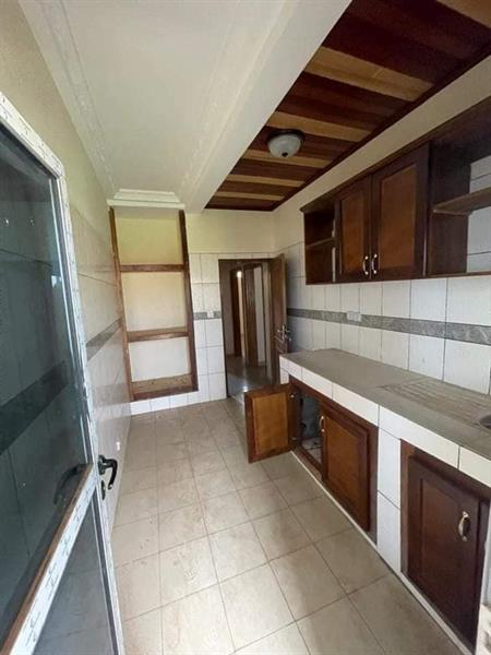 Appartement À Louer À Messassi Dispensaire 