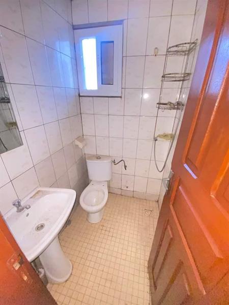 Appartement À Louer À Etoudi Avec Parking 