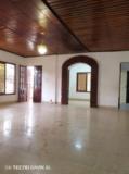 Villa Spacieux À Louer À Titi Garage,, Yaoundé, Immobilier au Cameroun