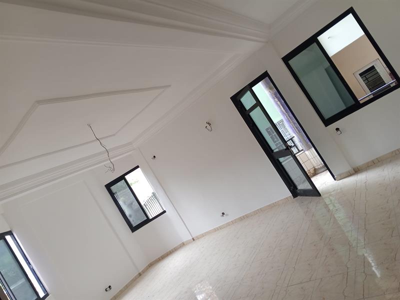 Appartement Neuf À Louer À Omnisports Avec Clim  Eau Chaude Gardien Parking Forage 