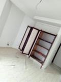 Appartement Neuf À Louer À Omnisports Avec Clim  Eau Chaude Gardien Parking Forage,, Yaoundé, Immobilier au Cameroun
