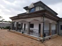 Beau Duplex À Vendre À Odza Petit Marché,, Yaoundé, Immobilier au Cameroun