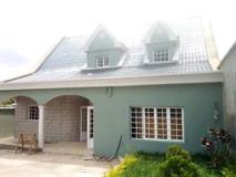 Villa Neuve Titrée Avec Forage Parking À Vendre À Nkozoa,, Yaoundé, Immobilier au Cameroun