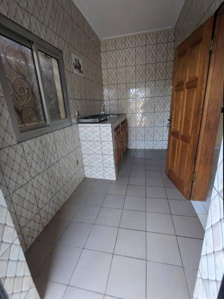 Appartement Spacieux À Louer À Simbock Mbalgon 