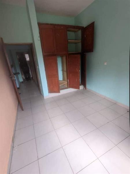 Vaste Appartement À Louer À Simbock 