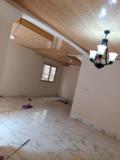 Duplex Avec Parking Forage Caméra De Surveillance Eau Chaude À Ahala,, Yaoundé, Immobilier au Cameroun
