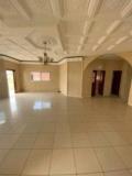 Vaste Appartement À Louer À Biyemassi Avec Gardien Parking Forage,, Yaoundé, Immobilier au Cameroun