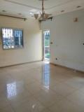 Bel Appartement Avec Parking Forage Magasin À Ahala Meyo,, Yaoundé, Immobilier au Cameroun
