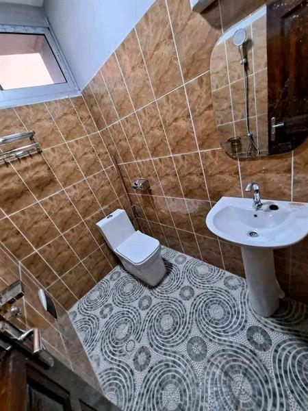 Appartement Neuf À Louer Avec Gardien Forage Parking À Nkolfoulou 