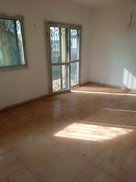 Appartement Neuf Pour Bureaux Ou Habitation À Louer À Essos 