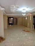 Appartement Haut Standing À Louer À Omnisports Avec Eau Chaude Clim Caméra Gardien Groupe Électrogène Prépayé,, Yaoundé, Immobilier au Cameroun
