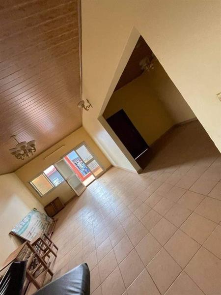 Appartement Avec Parking Forage À Nkolfoulou. 