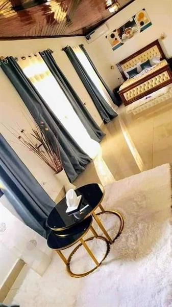 Magnifique Duplex Meublé Spacieux Sur 1200M2 À Nkoabang Entrée Itambé 