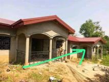 Maison Titrée À Vendre À Fougerole Avec Parking,, Yaoundé, Cameroon Real Estate