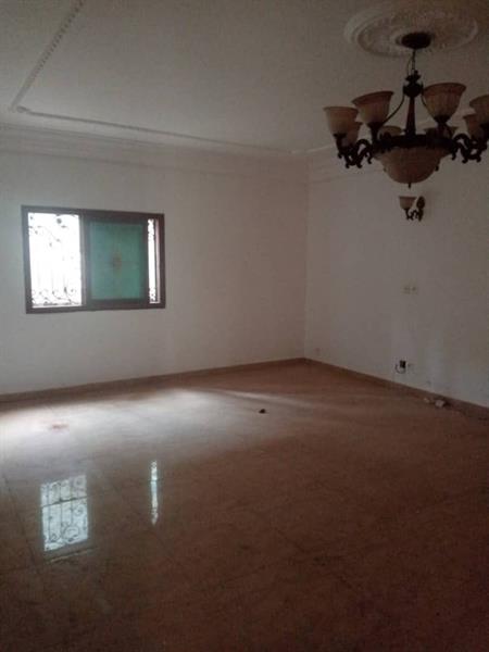 Magnifique Appartement À Louer À Emana Avec Parking Gardien 