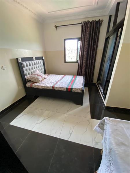 Appartement Neuf Avec Parking Forage À Obobogo 