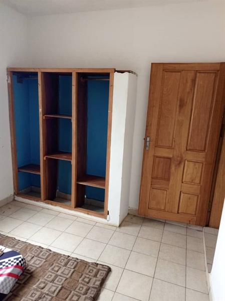 Appartement À Louer À Essos Avec Parking 