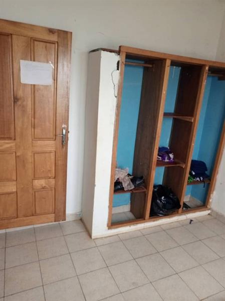 Appartement À Louer À Essos Avec Parking 