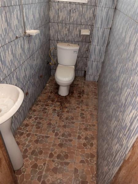 Appartement À Louer À Nkolmesseng Bordure De Route Secondaire 