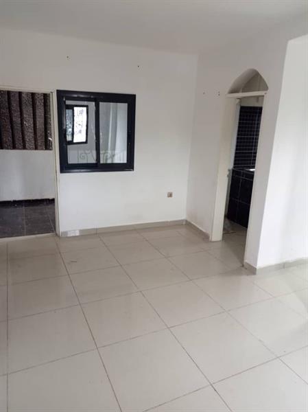 Appartement À Louer À Fouda Avec Parking 
