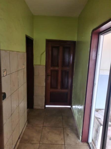 Appartement Pour Bureau Ou Habitation À L'omnisport. 