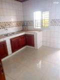 Bel Appartement Avec Gardien Parking Forage À Louer À Simbock Mbalgon,, Yaoundé, Immobilier au Cameroun