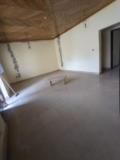Villa Avec Parking Forage À Simbock Titus,, Yaoundé, Immobilier au Cameroun