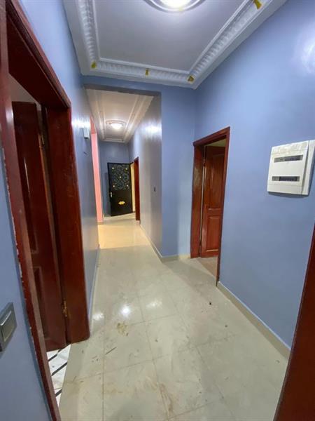 Vaste Appartement Haut Standing Avec Parking Forage À Ahala Diderot 