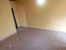 Studio Avec Forage À Odza Petit Marché,, Yaoundé, Immobilier au Cameroun