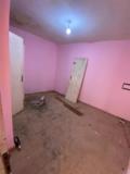 Chambre Avec Cuisine Et Placards À Ahala Diderot,, Yaoundé, Immobilier au Cameroun