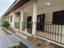 Belle Villa Avec Clim Eau Chaude Parking Baignoire À Bastos,, Yaoundé, Immobilier au Cameroun