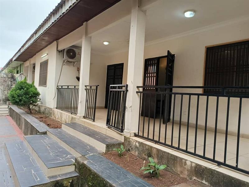 Belle Villa Avec Clim Eau Chaude Parking Baignoire À Bastos 