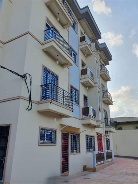 Appartement À Mimboman 