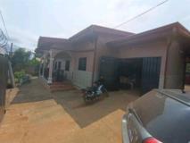 Villa Titrée Avec Forage Parking À Vendre Messassi Nyom.,, Yaoundé, Immobilier au Cameroun