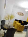 Studio Meublé Haut Standing À Bata Nlongkak Bordure De Route Principale,, Yaoundé, Immobilier au Cameroun