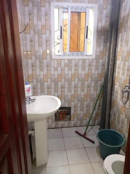 Appartement À Louer À Biteng 