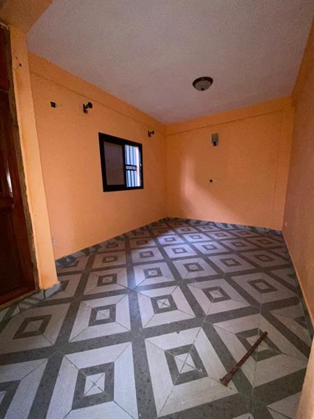 Appartement Et Studio Neufs Avec Gardien Forage Parking À Simbock Mbalgon,Moto 150F 