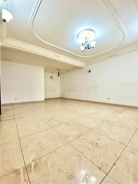 Appartement Haut Standing Avec Gardien Caméra Parking À Nsimeyong 