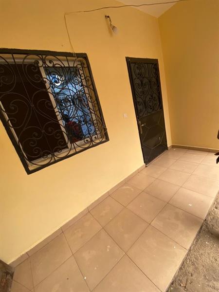 Appartement À Louer À Obobogo. 