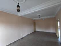 Appartement Avec Gardien Forage Parking À Essomba;Accès À Pieds,, Yaoundé, Cameroon Real Estate