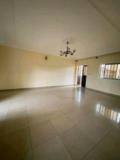 Bel Appartement Avec Garage Forage Parking À Ngousso,, Yaoundé, Immobilier au Cameroun