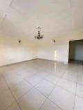 Bel Appartement Avec Gardien Eau Chaude Forage Parking Et Eau Gratuite À Nkolfoulou,Accès Goudronné,, Yaoundé, Immobilier au Cameroun