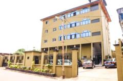 Immeuble R+3 A Vendre A Yaounde Essos,, Yaoundé, Immobilier au Cameroun
