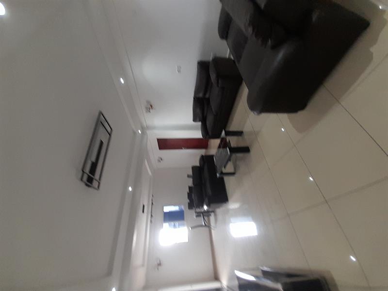 Jolie Appartement Haute Standing A Louer A Akwa Avec Groupe Électrogène Parking Pro Business Cameroun Sarl