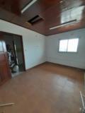 Appartement Pour Bureau À Louer À Akwa Bien Situé Axe Principal,, Douala, Cameroon Real Estate