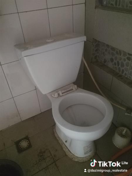 Commercial Space And Store For Rent In Limbe A 