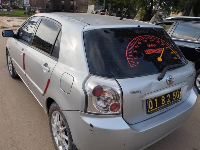 Voiture  Toyota Corolla 115 À Vendre 
