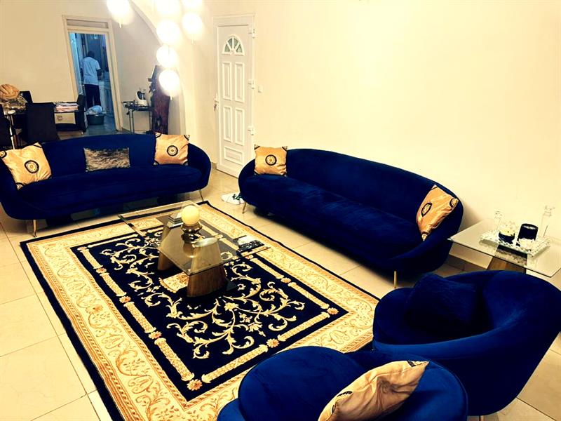 Immeuble À Vendre Bastos 